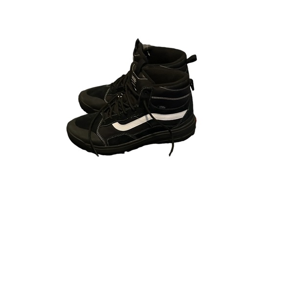 Vans, extra cushion made for the elements - Picture 2 of 3